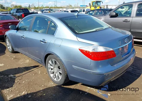 2010 Hyundai Genesis 3.8 из США, поврежденный, VIN KMHGC4DE1AU084628